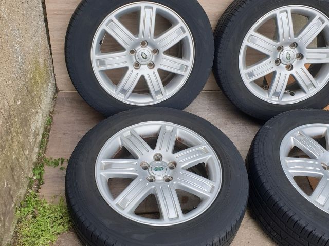 bontott LAND ROVER RANGE ROVER Alufelni Szett Gumival