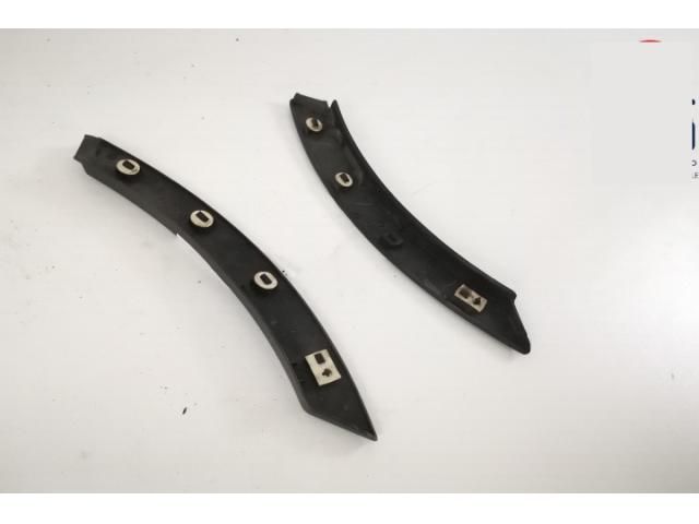 bontott LAND ROVER RANGE ROVER Bal B Oszlop Díszléc