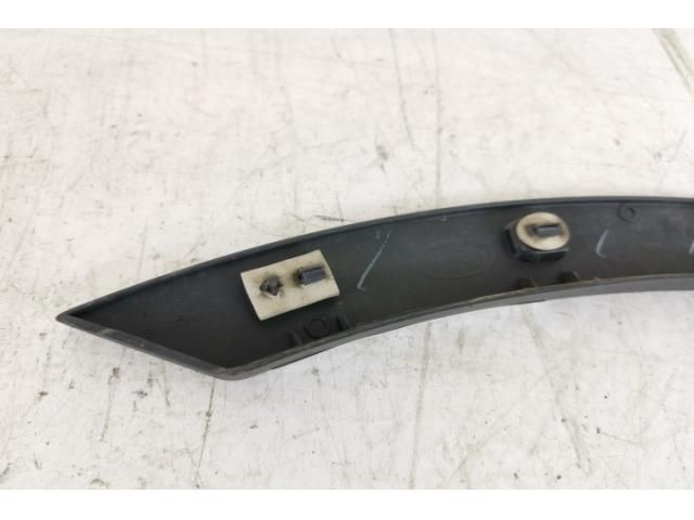 bontott LAND ROVER RANGE ROVER Bal B Oszlop Díszléc