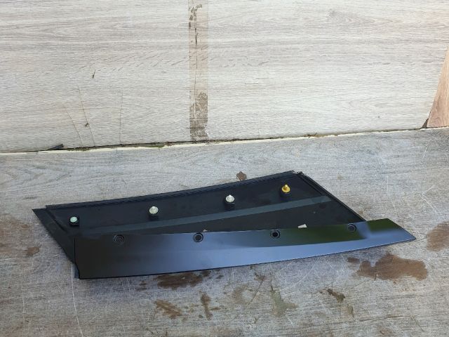 bontott LAND ROVER RANGE ROVER Bal C Oszlop Burkolat