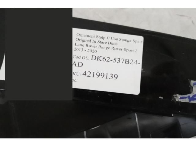 bontott LAND ROVER RANGE ROVER Bal C Oszlop Burkolat