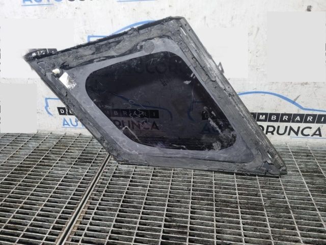 bontott LAND ROVER RANGE ROVER Bal C Oszlop Oldalablak Üveg