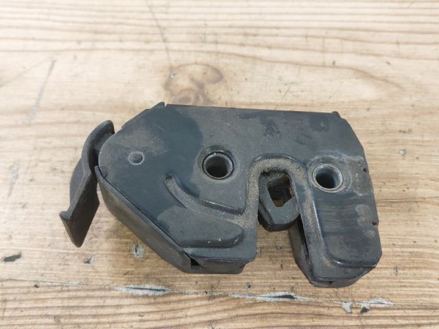 bontott LAND ROVER RANGE ROVER Bal Csomagtérajtó Zárszerkezet