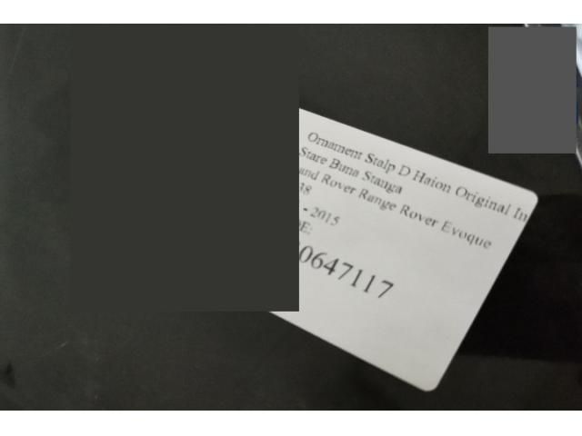 bontott LAND ROVER RANGE ROVER Bal D Oszlop Burkolat