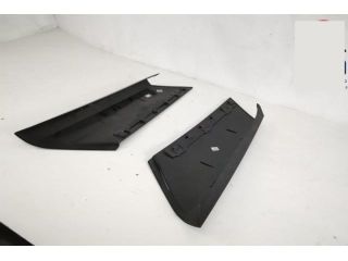 bontott LAND ROVER RANGE ROVER Bal D Oszlop Burkolat