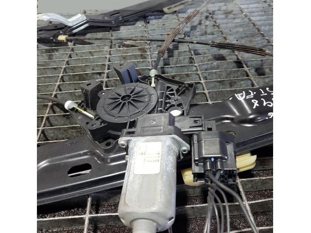 bontott LAND ROVER RANGE ROVER Bal első Ablakemelő Szerkezet (Elektromos)