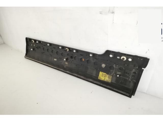 bontott LAND ROVER RANGE ROVER Bal első Ajtó Díszléc