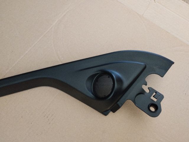 bontott LAND ROVER RANGE ROVER Bal első Ajtó Kárpit Díszléc