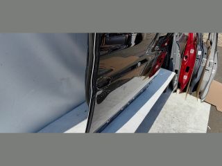 bontott LAND ROVER RANGE ROVER Bal első Ajtó (Üres lemez)