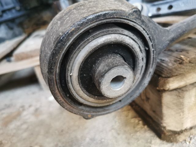 bontott LAND ROVER RANGE ROVER Bal első Alsó Első Lengőkar