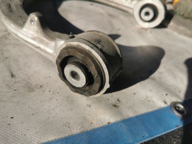 bontott LAND ROVER RANGE ROVER Bal első Alsó Első Lengőkar