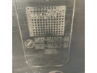 bontott LAND ROVER RANGE ROVER Bal első Dobbetét (Kerékjárati, Műanyag)