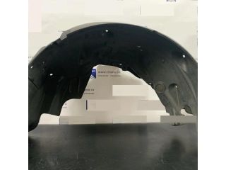 bontott LAND ROVER RANGE ROVER Bal első Dobbetét (Kerékjárati, Műanyag)