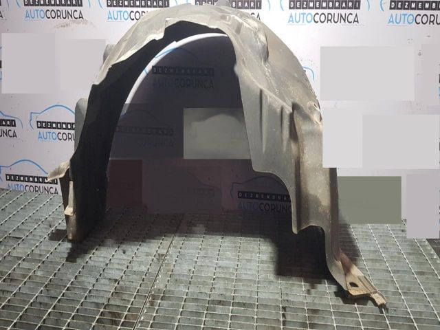 bontott LAND ROVER RANGE ROVER Bal első Dobbetét (Kerékjárati, Műanyag)