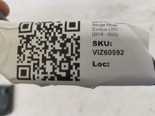 bontott LAND ROVER RANGE ROVER Bal első Lökhárító Díszléc