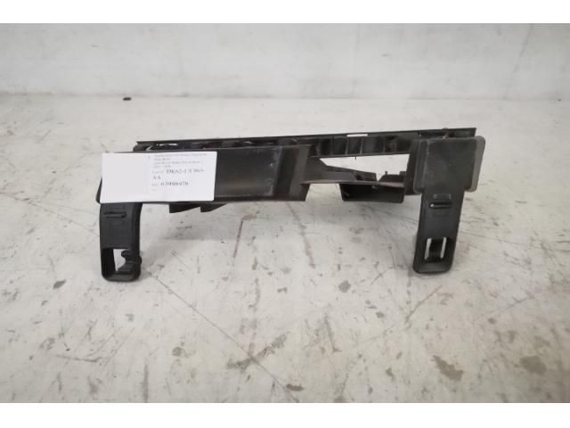 bontott LAND ROVER RANGE ROVER Bal első Lökhárító Tartó (Műanyag)