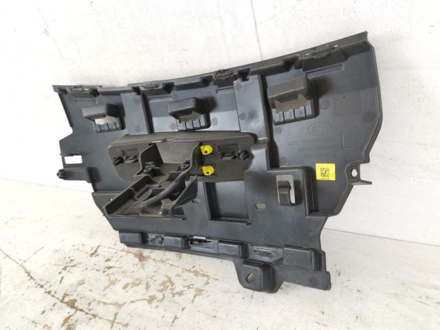 bontott LAND ROVER RANGE ROVER Bal első Lökhárító Tartó (Műanyag)