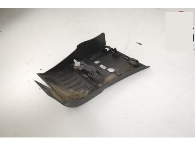 bontott LAND ROVER RANGE ROVER Bal első Sárvédő Díszléc