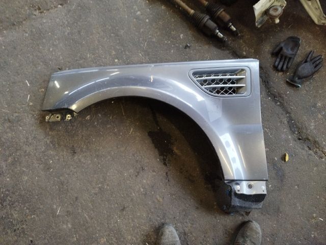 bontott LAND ROVER RANGE ROVER Bal első Sárvédő