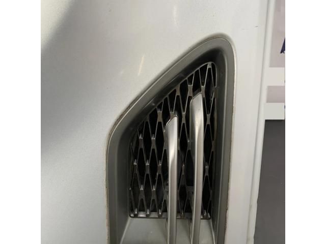 bontott LAND ROVER RANGE ROVER Bal első Sárvédő