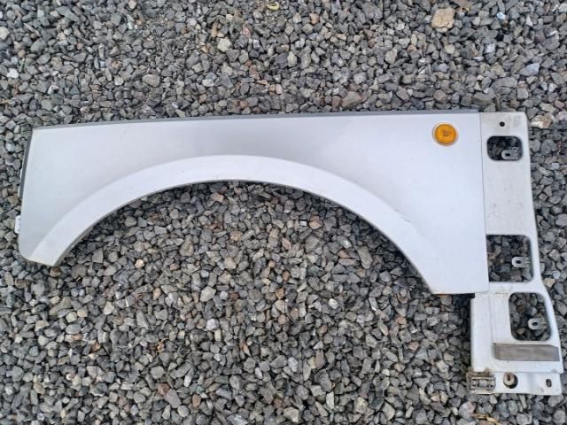 bontott LAND ROVER RANGE ROVER Bal első Sárvédő