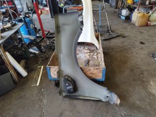 bontott LAND ROVER RANGE ROVER Bal első Sárvédő