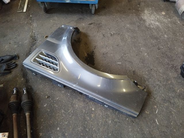 bontott LAND ROVER RANGE ROVER Bal első Sárvédő