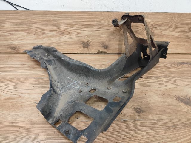 bontott LAND ROVER RANGE ROVER Bal Fényszóró Lámpakeret