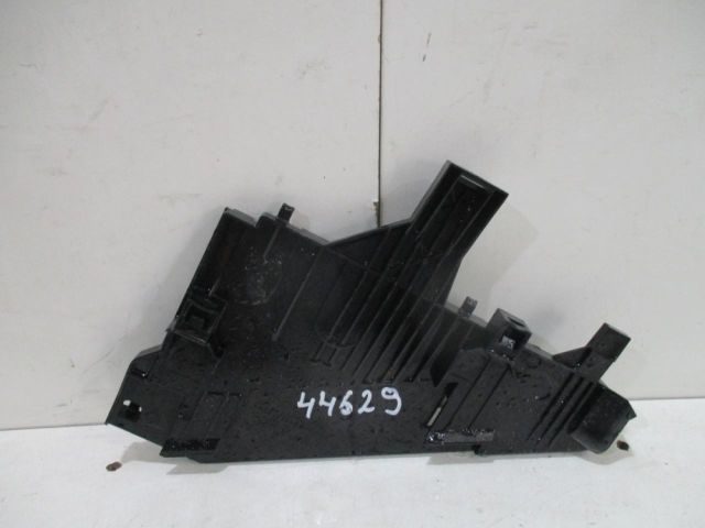 bontott LAND ROVER RANGE ROVER Bal Fényszóró Tartó