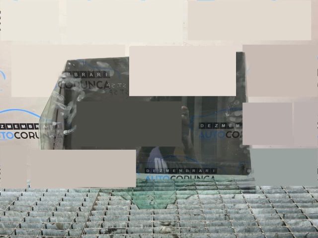 bontott LAND ROVER RANGE ROVER Bal hátsó Ablak