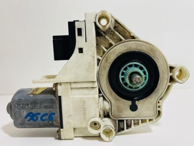 bontott LAND ROVER RANGE ROVER Bal hátsó Ablakemelő Motor