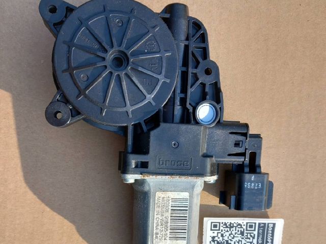 bontott LAND ROVER RANGE ROVER Bal hátsó Ablakemelő Motor