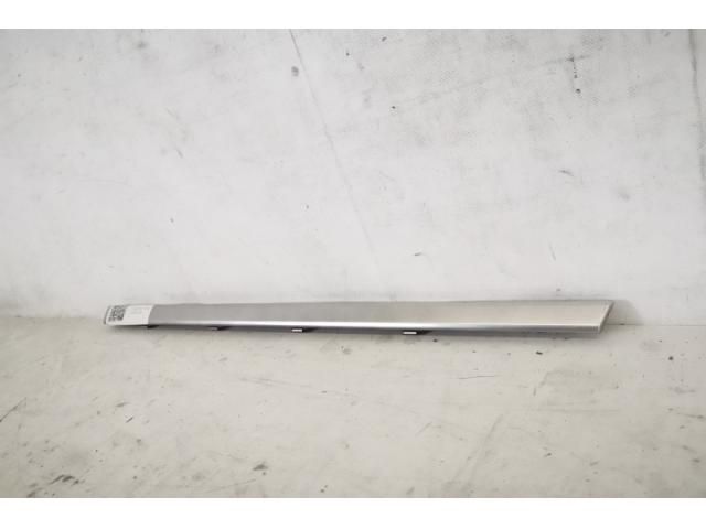 bontott LAND ROVER RANGE ROVER Bal hátsó Ajtó Díszléc