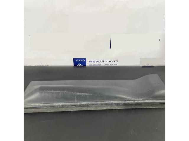 bontott LAND ROVER RANGE ROVER Bal hátsó Ajtó Díszléc