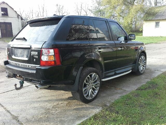 bontott LAND ROVER RANGE ROVER Bal hátsó Ajtó (Részeivel)