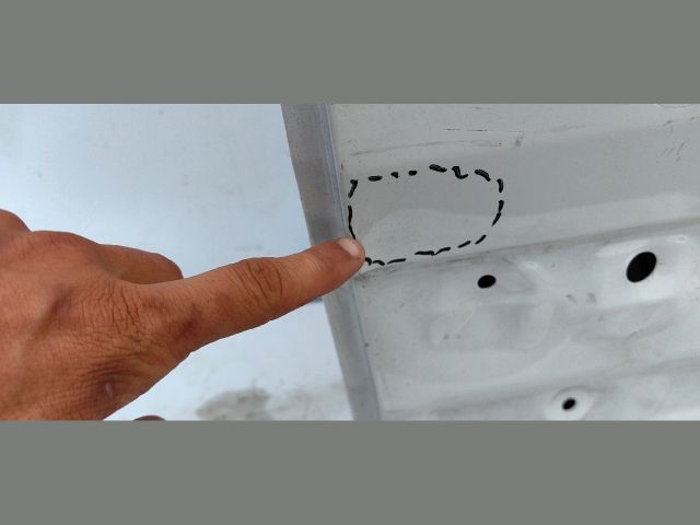 bontott LAND ROVER RANGE ROVER Bal hátsó Ajtó (Üres lemez)