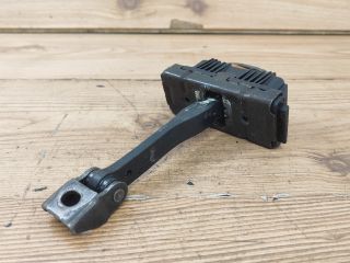 bontott LAND ROVER RANGE ROVER Bal hátsó Ajtóhatároló