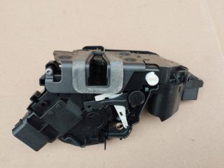 bontott LAND ROVER RANGE ROVER Bal hátsó Ajtózár