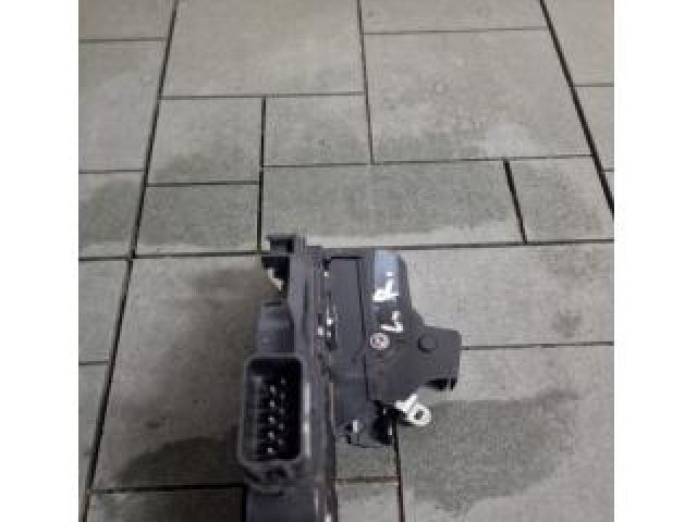 bontott LAND ROVER RANGE ROVER Bal hátsó Ajtózár