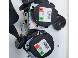 bontott LAND ROVER RANGE ROVER Bal hátsó Biztonsági Öv