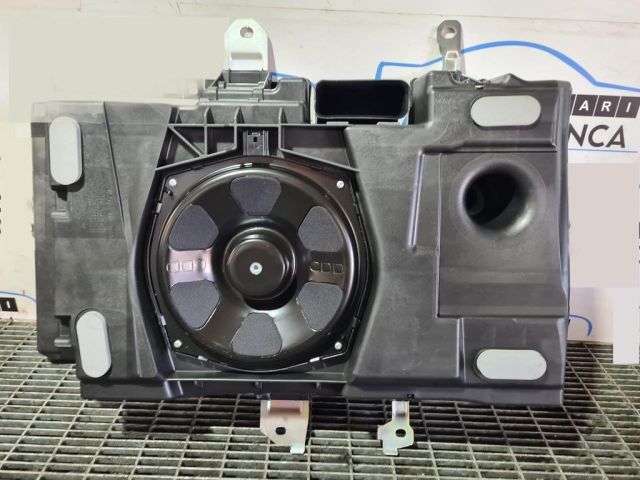 bontott LAND ROVER RANGE ROVER Bal hátsó Hangszóró