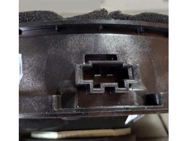 bontott LAND ROVER RANGE ROVER Bal hátsó Hangszóró