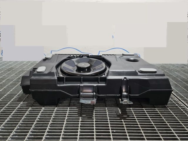 bontott LAND ROVER RANGE ROVER Bal hátsó Hangszóró