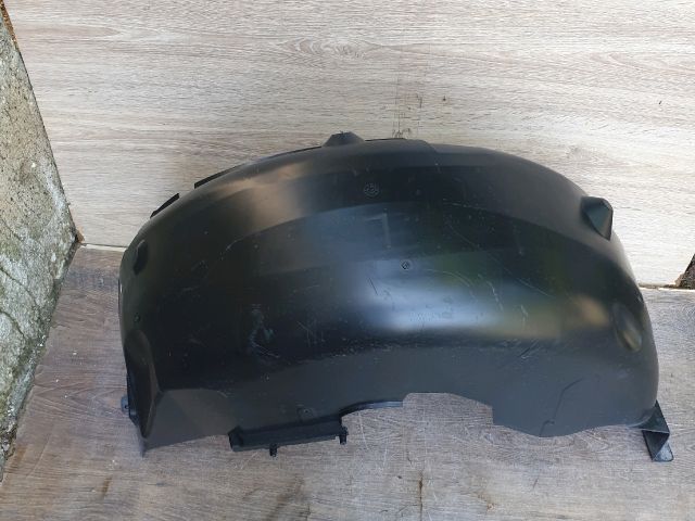 bontott LAND ROVER RANGE ROVER Bal hátsó Hátsó Dobbetét (Kerékjárati, Műanyag)