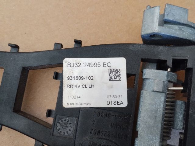 bontott LAND ROVER RANGE ROVER Bal hátsó Külső Kilincs