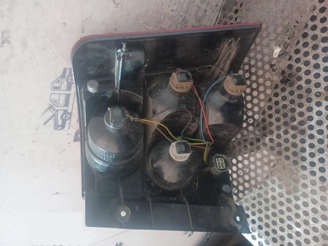 bontott LAND ROVER RANGE ROVER Bal Hátsó Lámpa