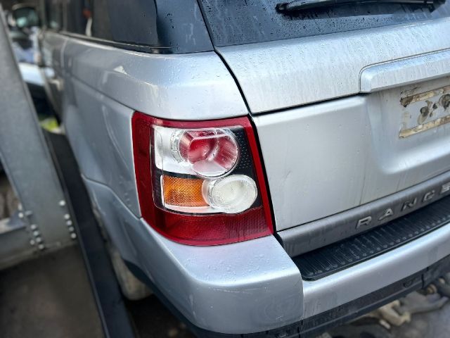 bontott LAND ROVER RANGE ROVER Bal Hátsó Lámpa