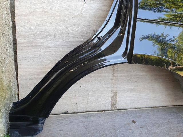 bontott LAND ROVER RANGE ROVER Bal hátsó Negyed Karosszéria Csomag