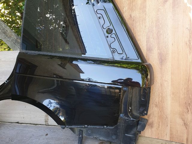 bontott LAND ROVER RANGE ROVER Bal hátsó Negyed Karosszéria Csomag