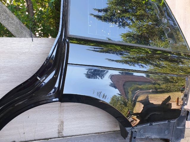 bontott LAND ROVER RANGE ROVER Bal hátsó Negyed Karosszéria Csomag